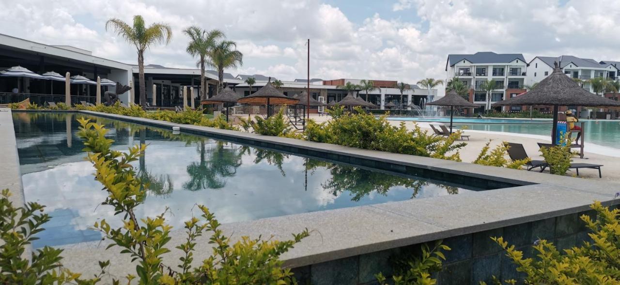 Penthouse 172 At The Blyde Crystal Lagoon Lejlighed Pretoria-Noord Eksteriør billede