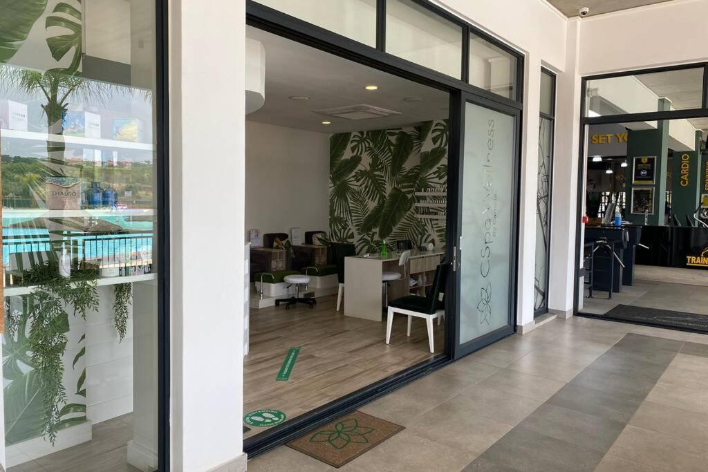 Penthouse 172 At The Blyde Crystal Lagoon Lejlighed Pretoria-Noord Eksteriør billede