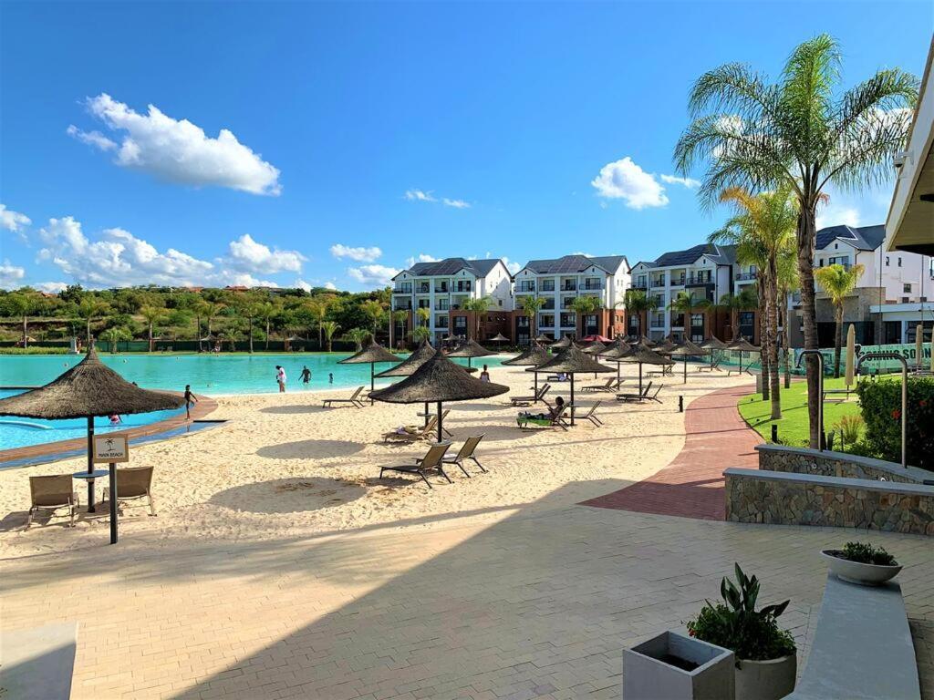 Penthouse 172 At The Blyde Crystal Lagoon Lejlighed Pretoria-Noord Eksteriør billede