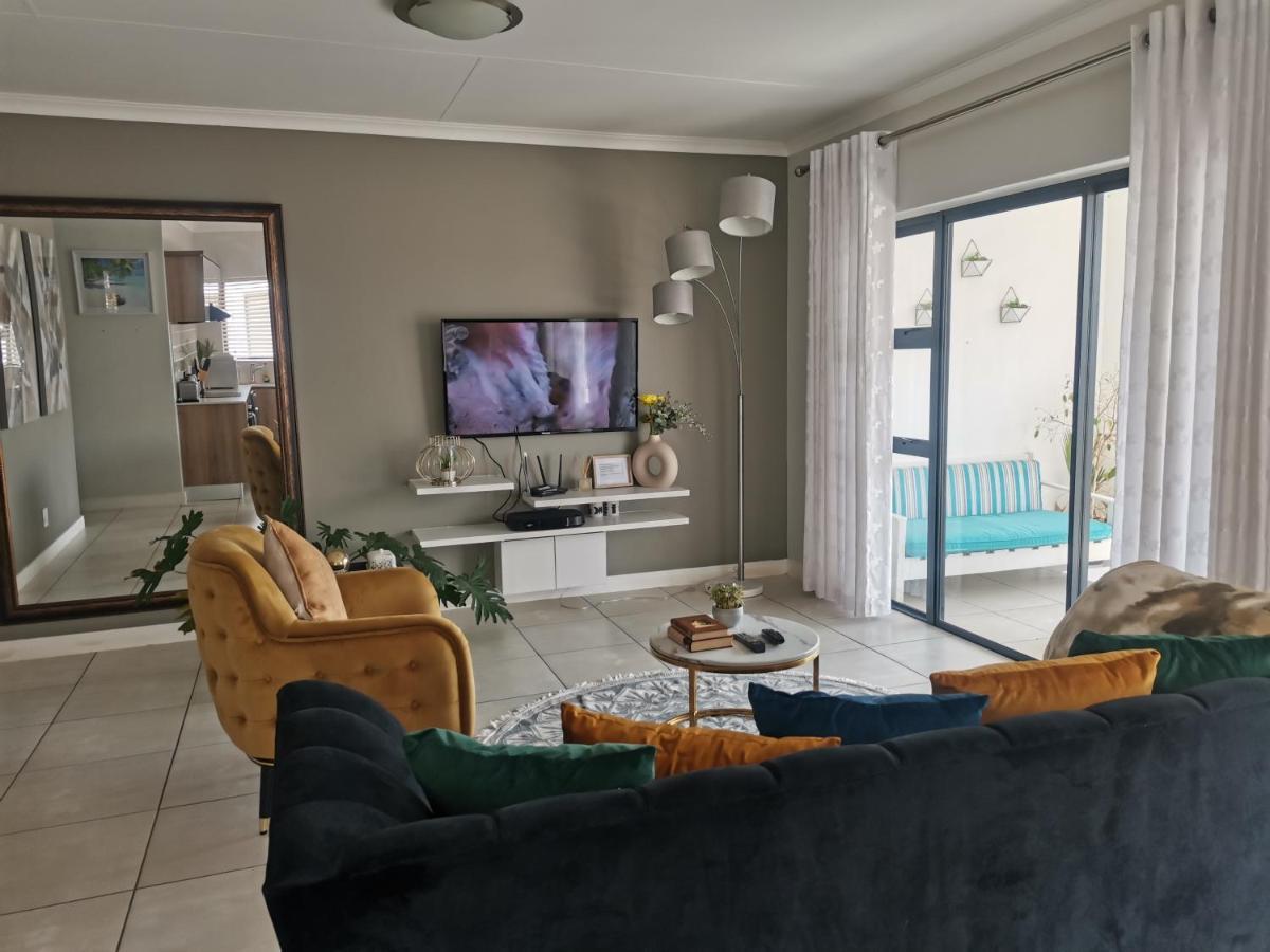 Penthouse 172 At The Blyde Crystal Lagoon Lejlighed Pretoria-Noord Eksteriør billede